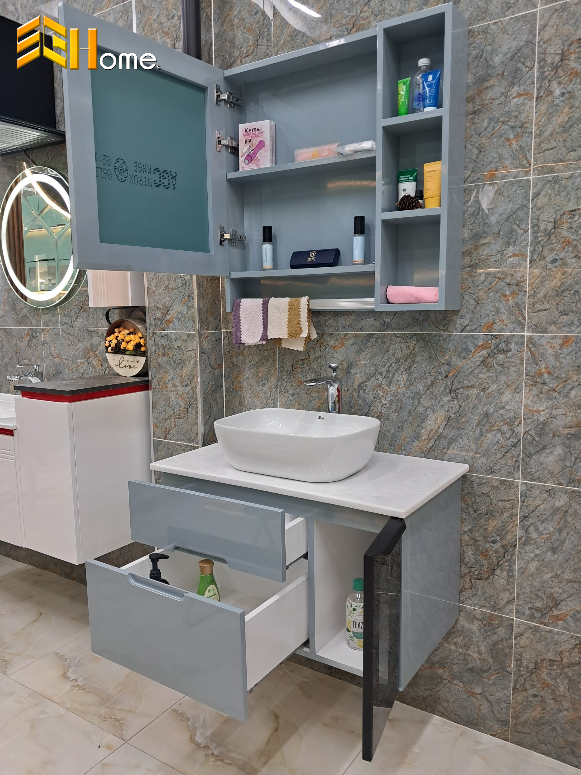 Tủ lavabo bằng nhựa tại Sài Gòn Homes